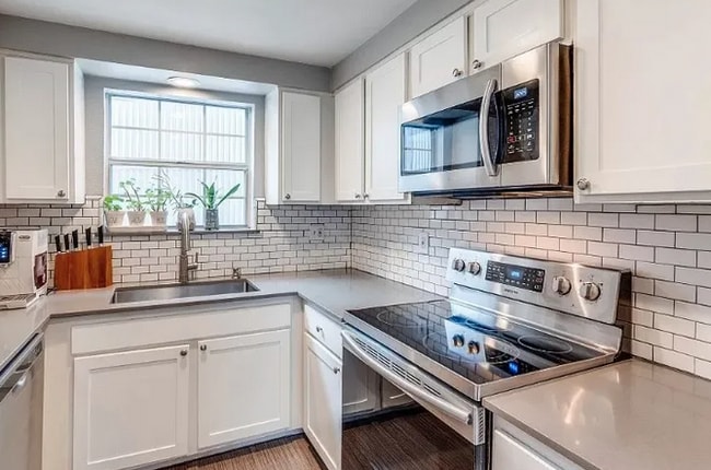 Photo - 3100 Cole Ave Unit ID311081