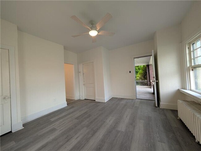 Photo - 500 Fordham Ave