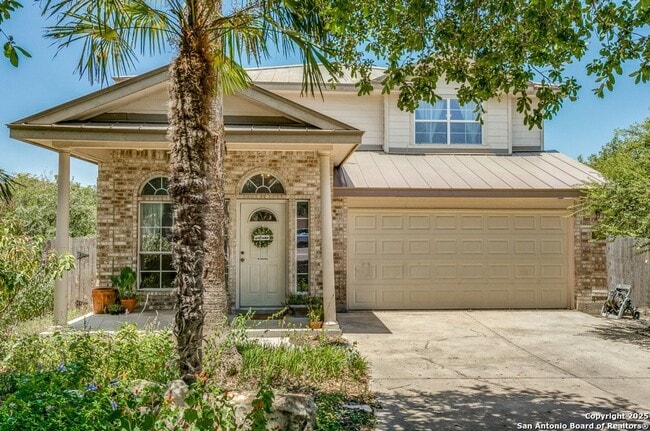 Photo - 8227 Maloy Manor