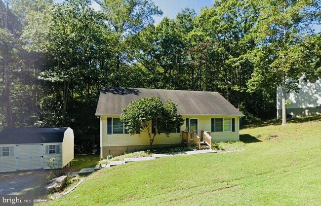 Building Photo - 8433 Sailboat Ln