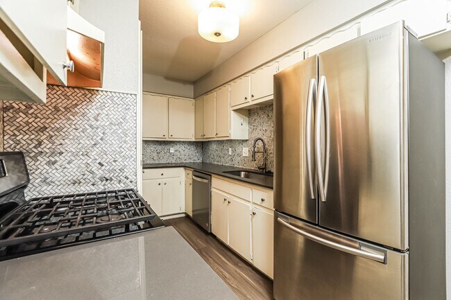 Photo - 10615 Golden Quail Dr Unit A