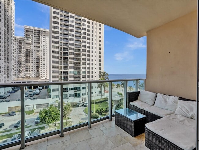 Photo - 2501 S Ocean Dr Unit 605 (Available)