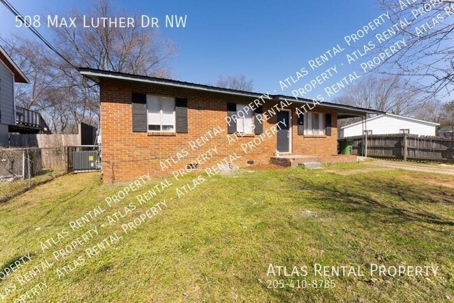 Photo - 508 Max Luther Dr NW