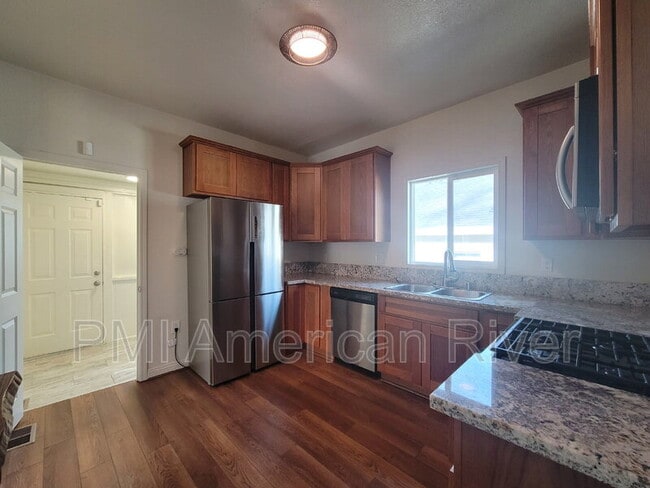 Photo - 3102 40th St