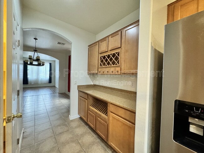 Photo - 43658 Caven Dr