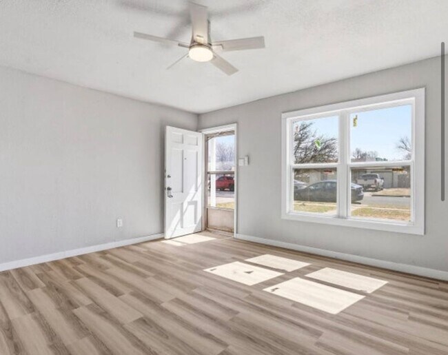 Photo - Now accepting Section 8 for 3 bed 1 bath near Wheelock Park