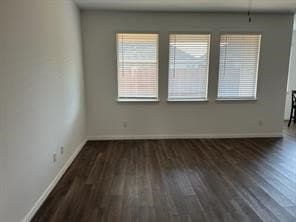 Photo - 719 Biscay Way