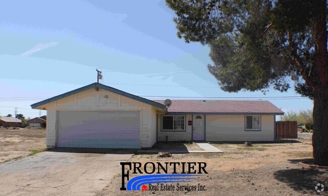 Building Photo - Recently Renovated 3-Bedroom Home with RV ...