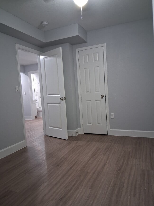 Building Photo - 5304 Arapahoe St Unit 2