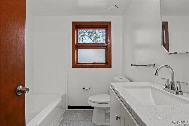 Photo - 15 Haller Ave