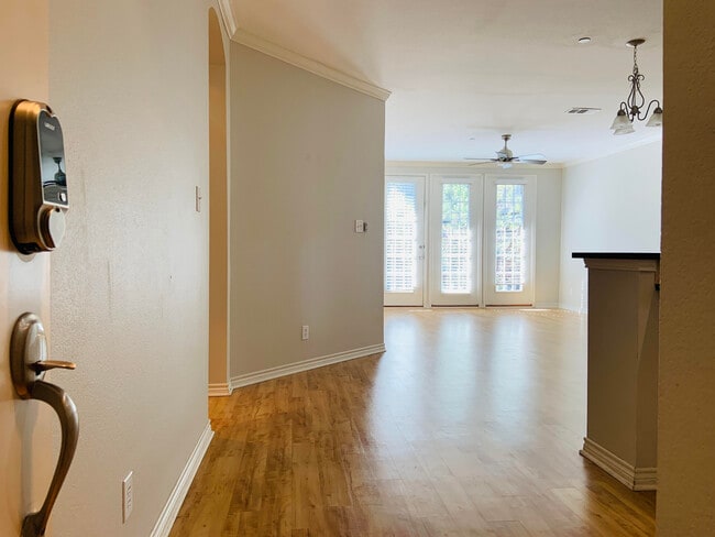 Photo - 1020 Texas St Unit 3204