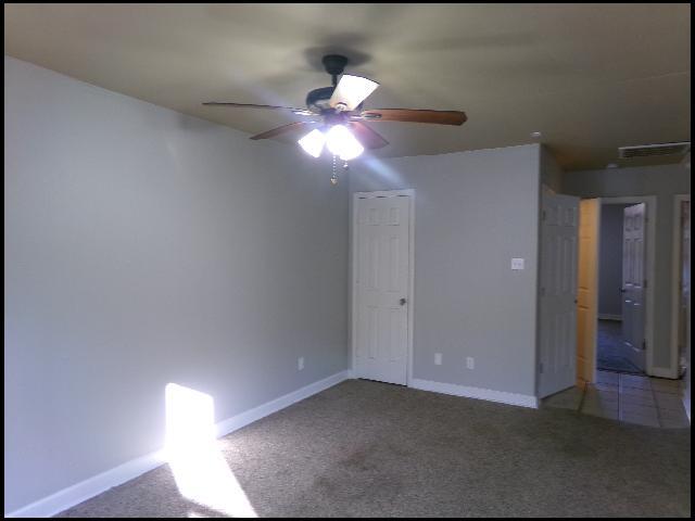 Photo - 266 Glenna Ln