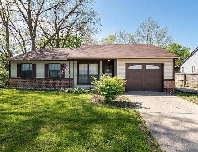 Building Photo - Lovely 3 Bedroom Ranch in Decatur Township! Rental