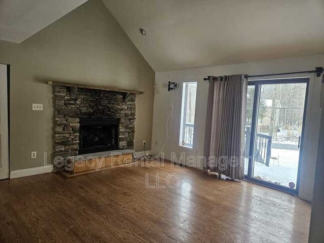 Photo - 116 Cheyney Dr