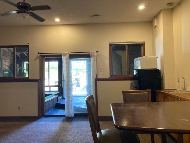 Kitchenette - 5219 Cottonwood Dr Unit Patio