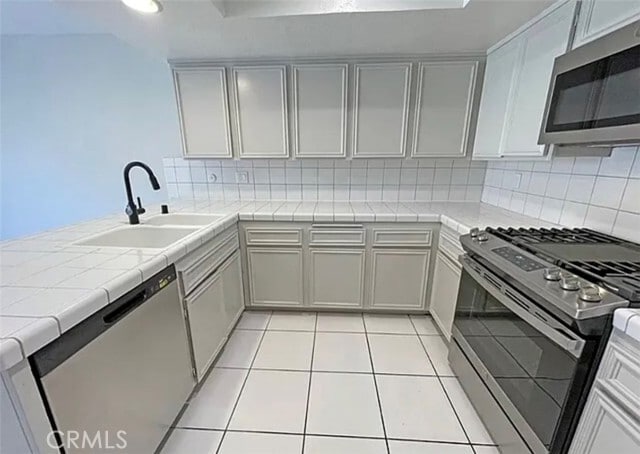 Photo - 10022 Reseda Blvd