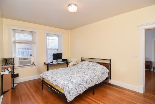 96 St Paul St Unit 3