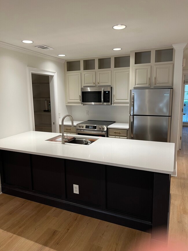 Photo - 317 W Taylor St Unidad Apt B