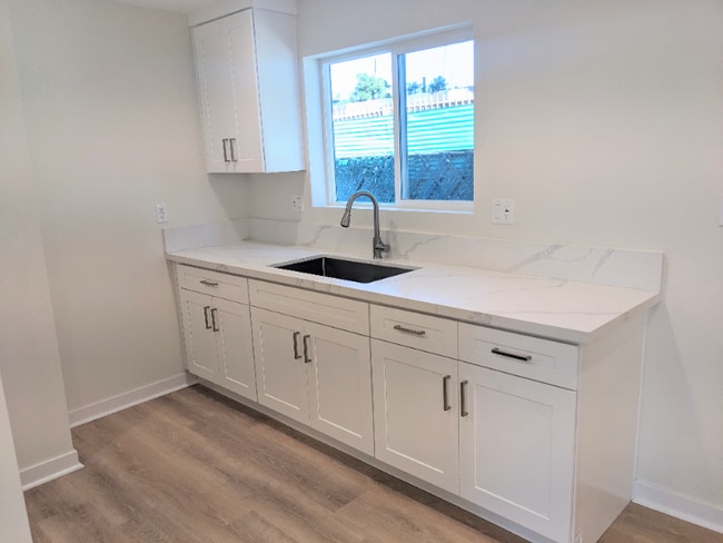 Photo - 2102 Thurman Ave. Apartamento Unidad 2102 1-2