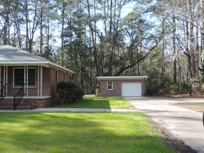 Photo - 290 Parris Island Gateway