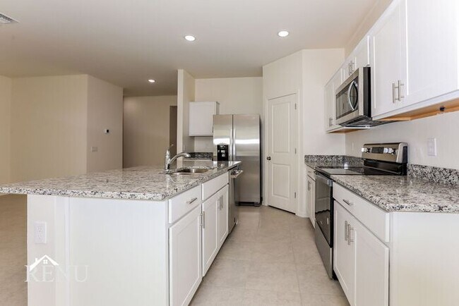 Photo - 35551 W San Capistrano Ave