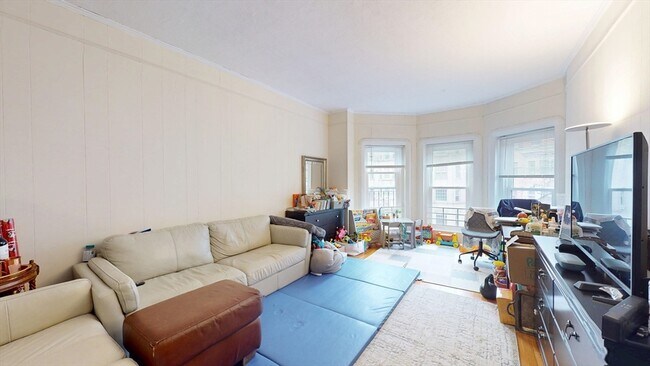 Photo - 513 Beacon St Condo Unit 7