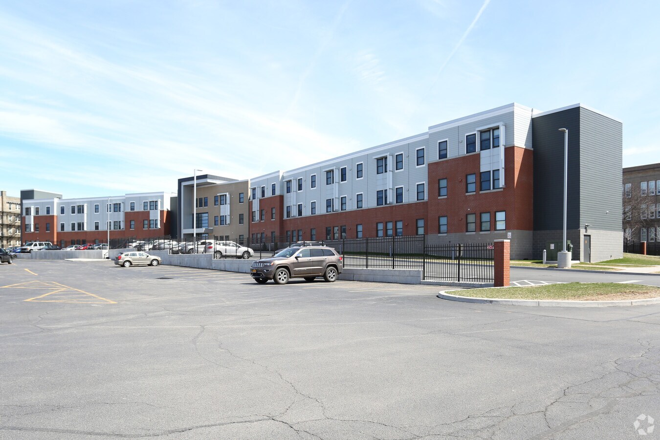 Photo - Alexander Street Apartments