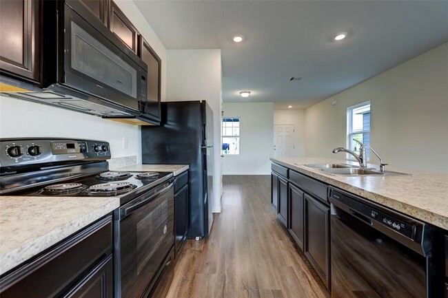 210 Seneca Loop