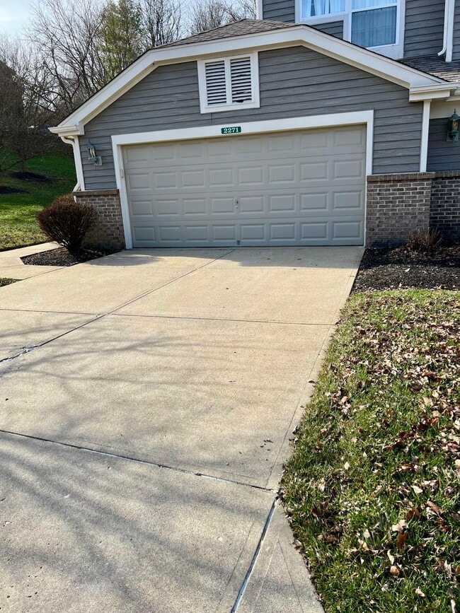 Building Photo - 2271 Edenderry Dr