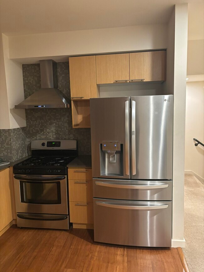 Photo - 10503 Stone Ave N