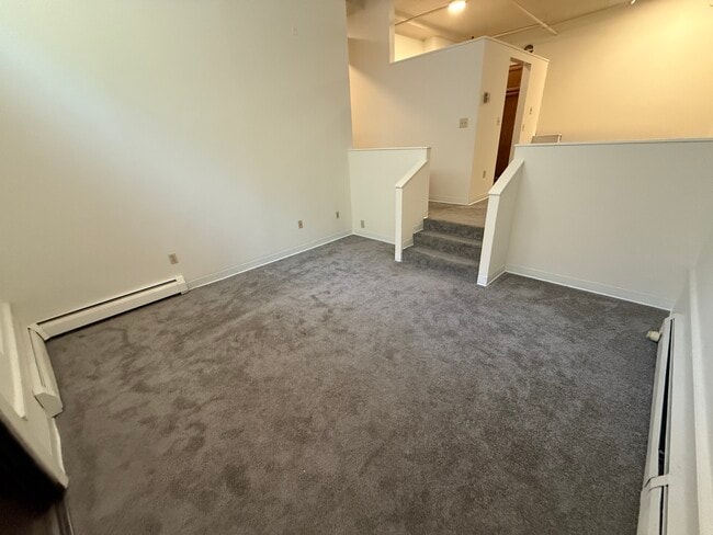 Building Photo - 417 Church St Unit 207 Rental