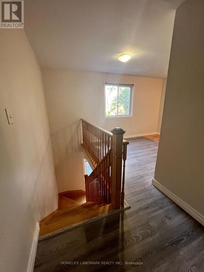 Photo - 24 Eldora Ave