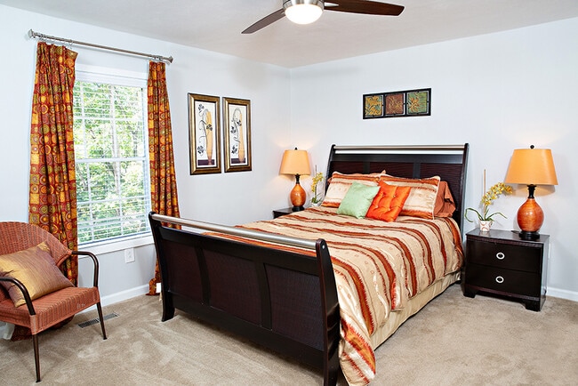 Photo - Haw Creek Mews Apartments and Townhomes