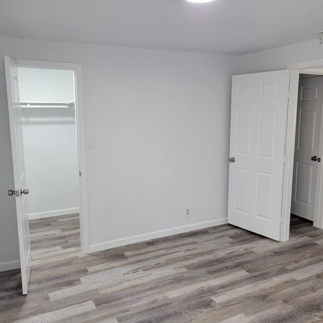 Photo - 4525 Weaver Rd