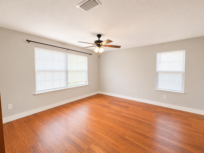Photo - Charming 3-Bedroom Home with Bonus Room on Spacious Lot – Lake City