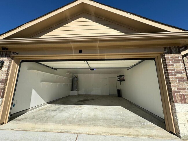 Photo - 11736 Carbrook Rd