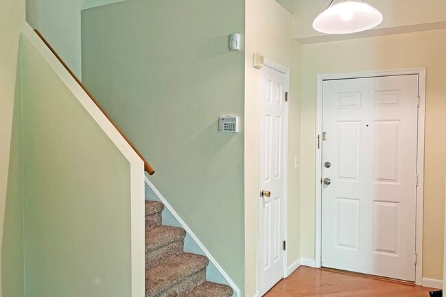 Photo - 12B Leva Dr Unit D 12