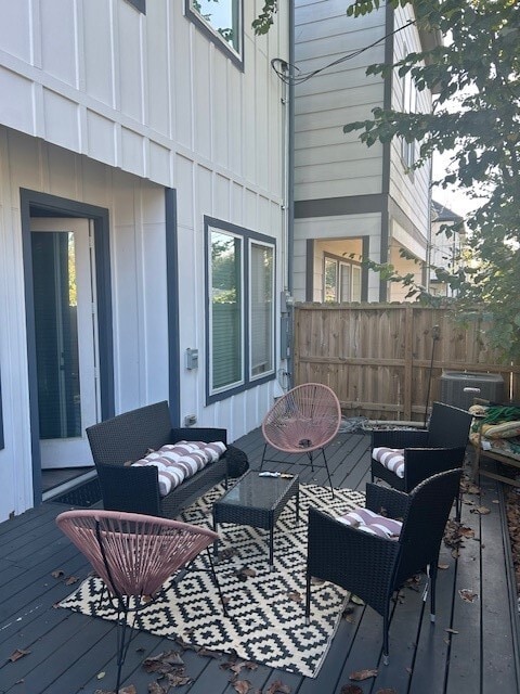 Photo - 6725 Parker Oaks Ln