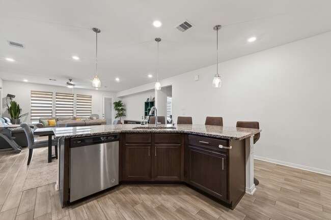 Photo - 5724 Texas Sage Dr