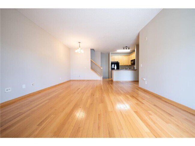 Photo - Spacious *3Bed*2Bath townhome Cottage Grove Available Sept 1.