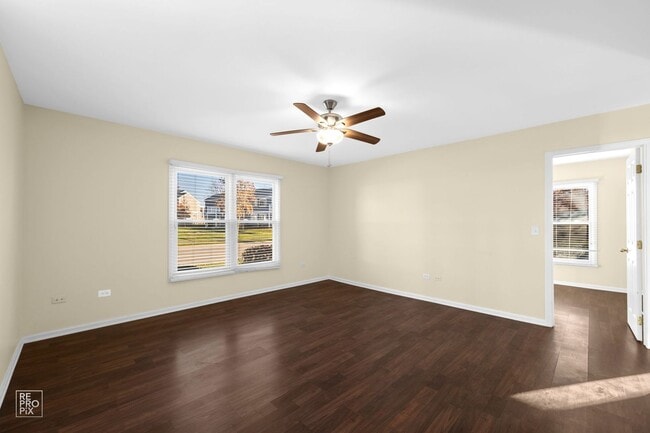 Photo - Schaumburg Ranch Two Bedroom One Bath with...