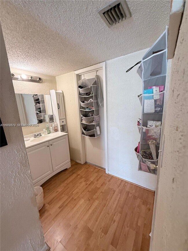 Photo - 7501 NW 16th St Unit 3207