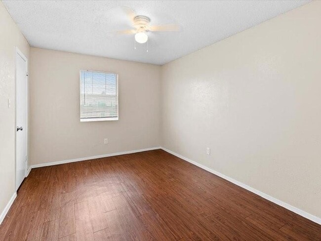 Photo - 8412 Garcreek Cir Unit B