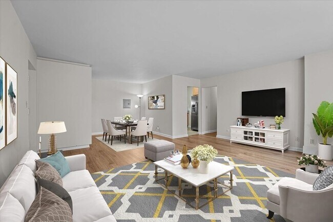 Photo - 10 Juniper St Unidad 35