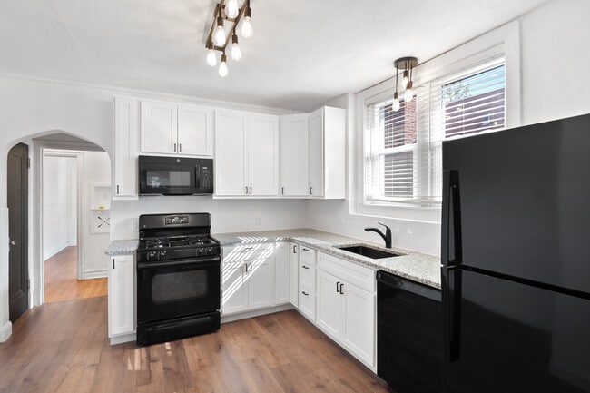 Photo - 7246 Amherst Ave Unit 2nd Floor