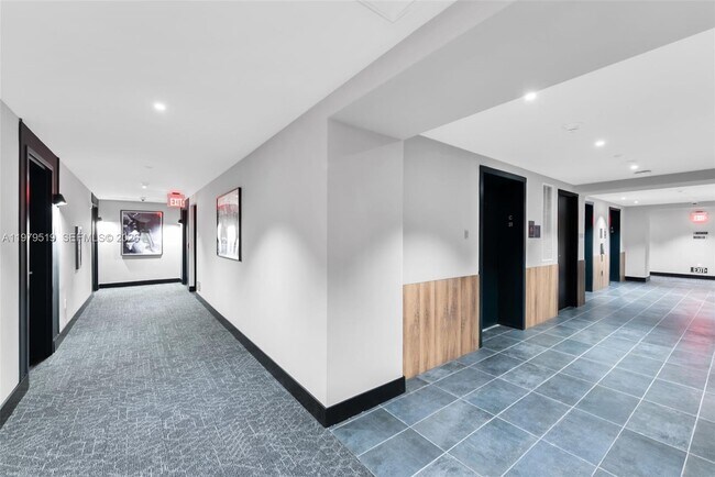 Photo - 121 NE 5th St Unit 3112