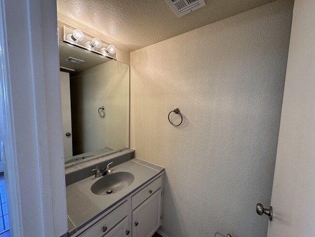 Photo - 2br Chandler condo in Daybreak Unit 65