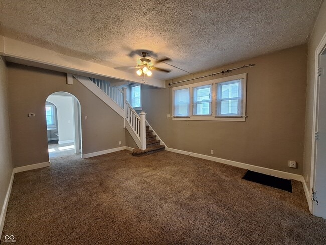 Photo - 4841 N College Ave