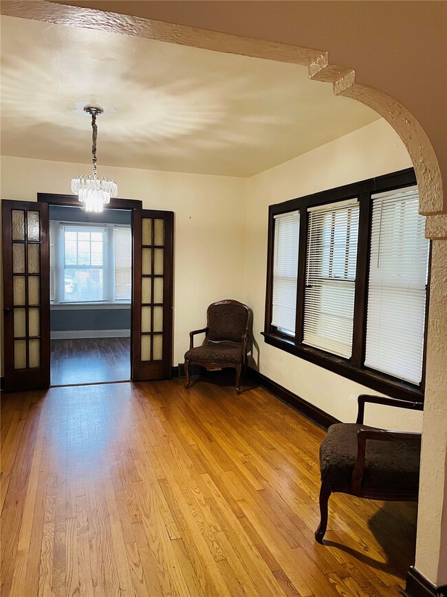 3802 Melba Pl