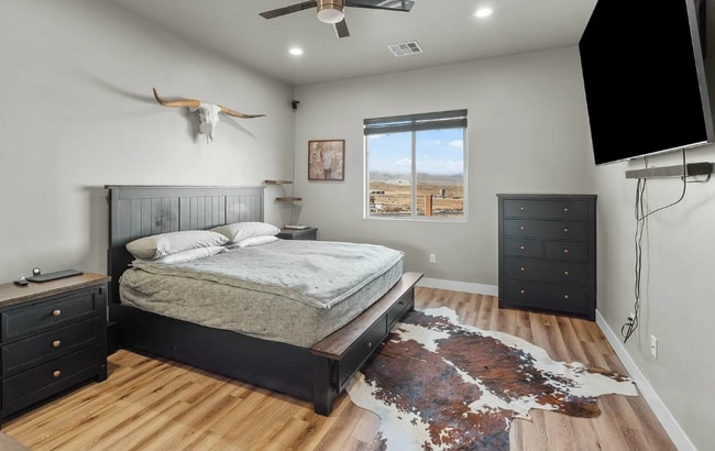 Photo - Gorgeous 4 Bedroom Home Surrounded by the Desert Landscape of Southern Utah